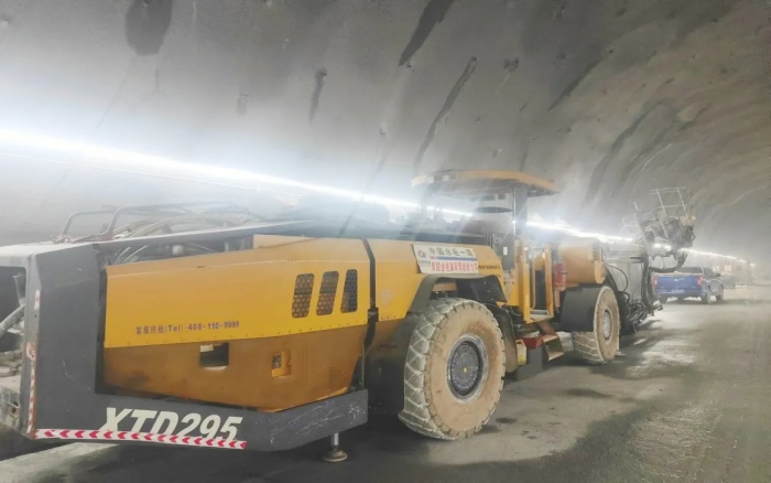 高压高海拔！KY开元凿岩台车挑战高难度铁路隧路