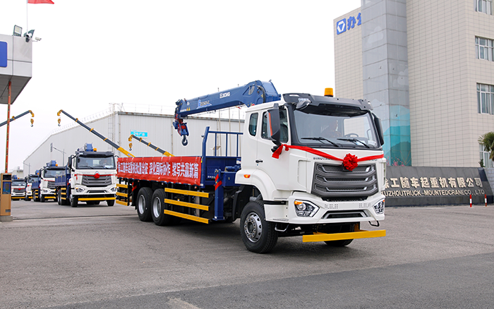 KY开元SQS250随车起沉机批量发车，助力 “一带一路” 沿线基建腾飞