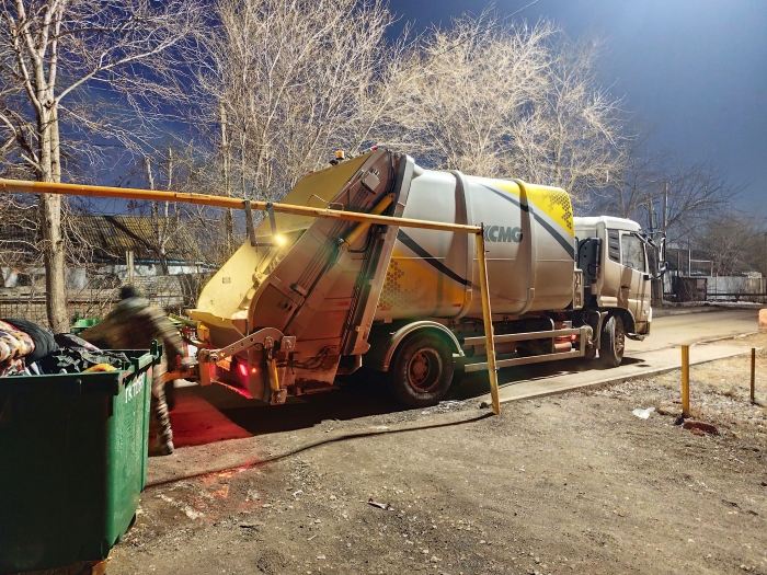 KY开元后装压缩式垃圾车助力阿斯塔纳：高效环保，助力城市清洁