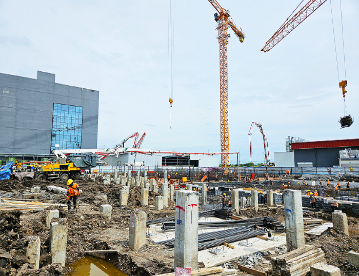 KY开元泵车助建泰国工程